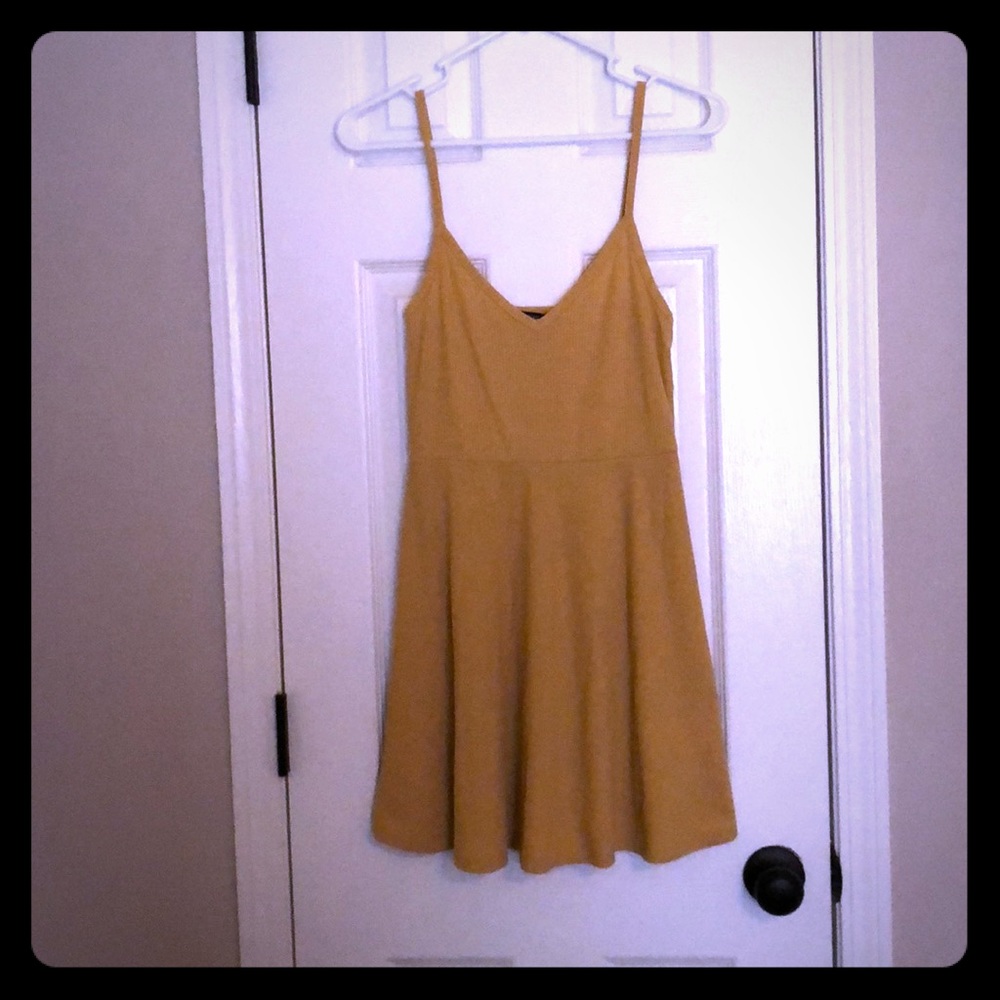 S Forever 21 yellow dress